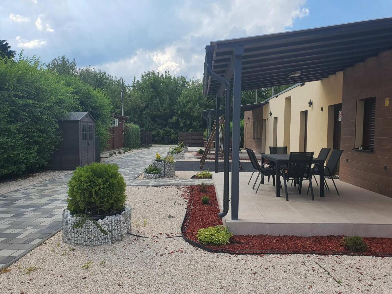 H&H Apartments Poroszló Esterno foto